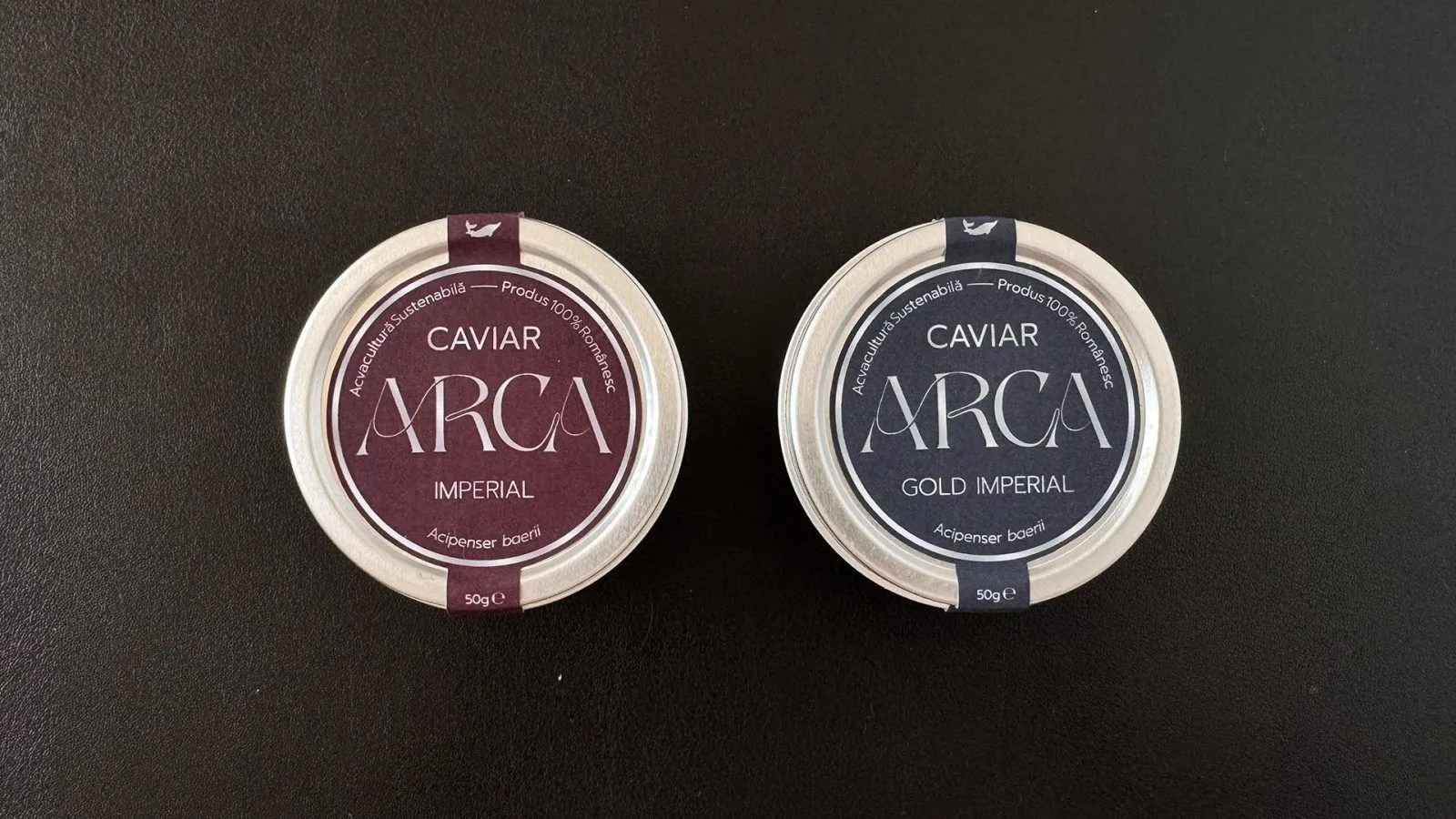 Cutii Imperial și Gold Imperial, una lângă alta